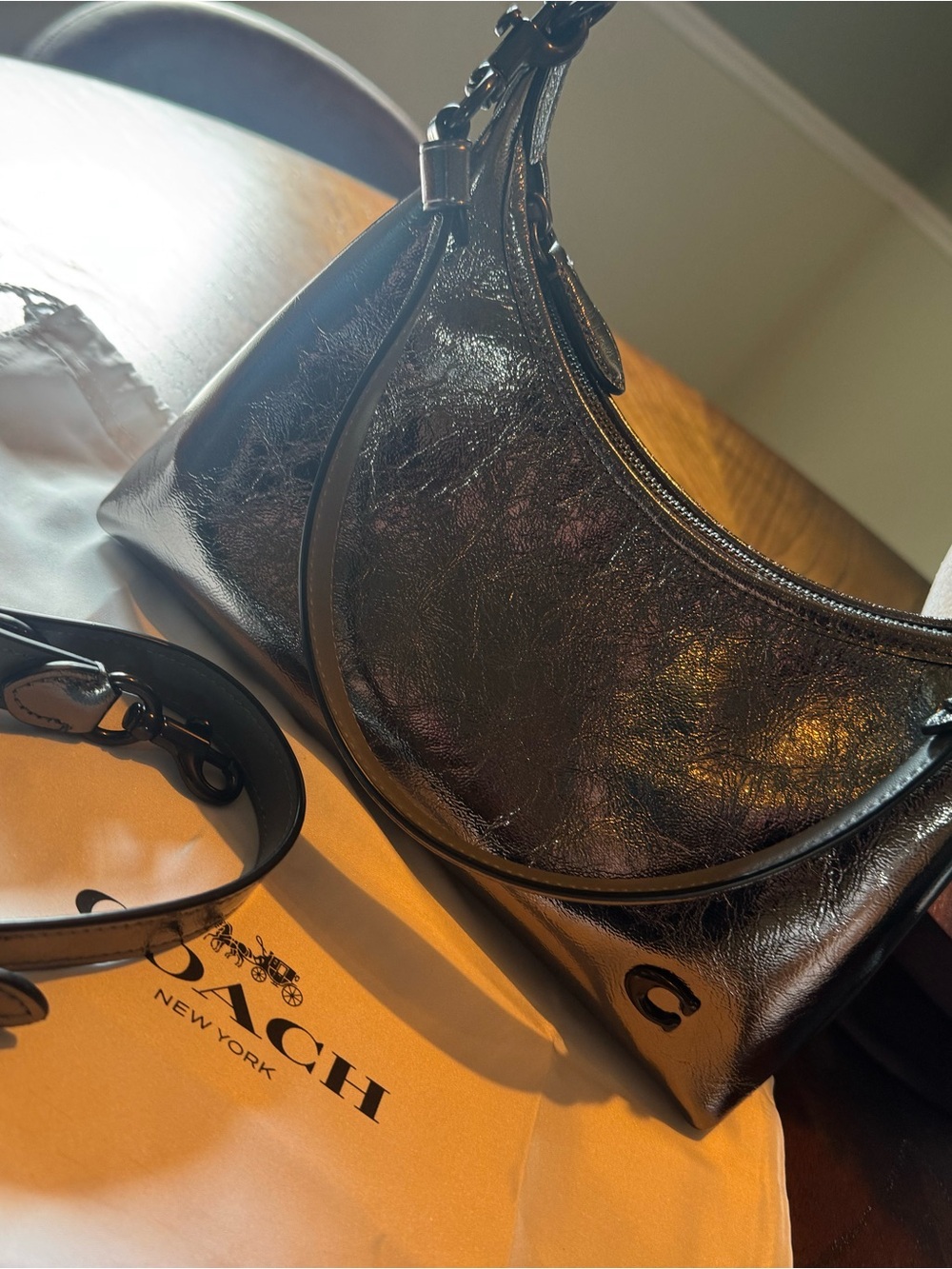 Coach Juliet 25 Metallic leather like new - Picture 4 of 7